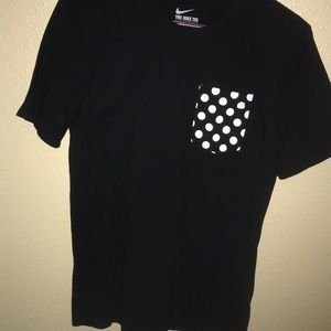 Nike short sleeve tee